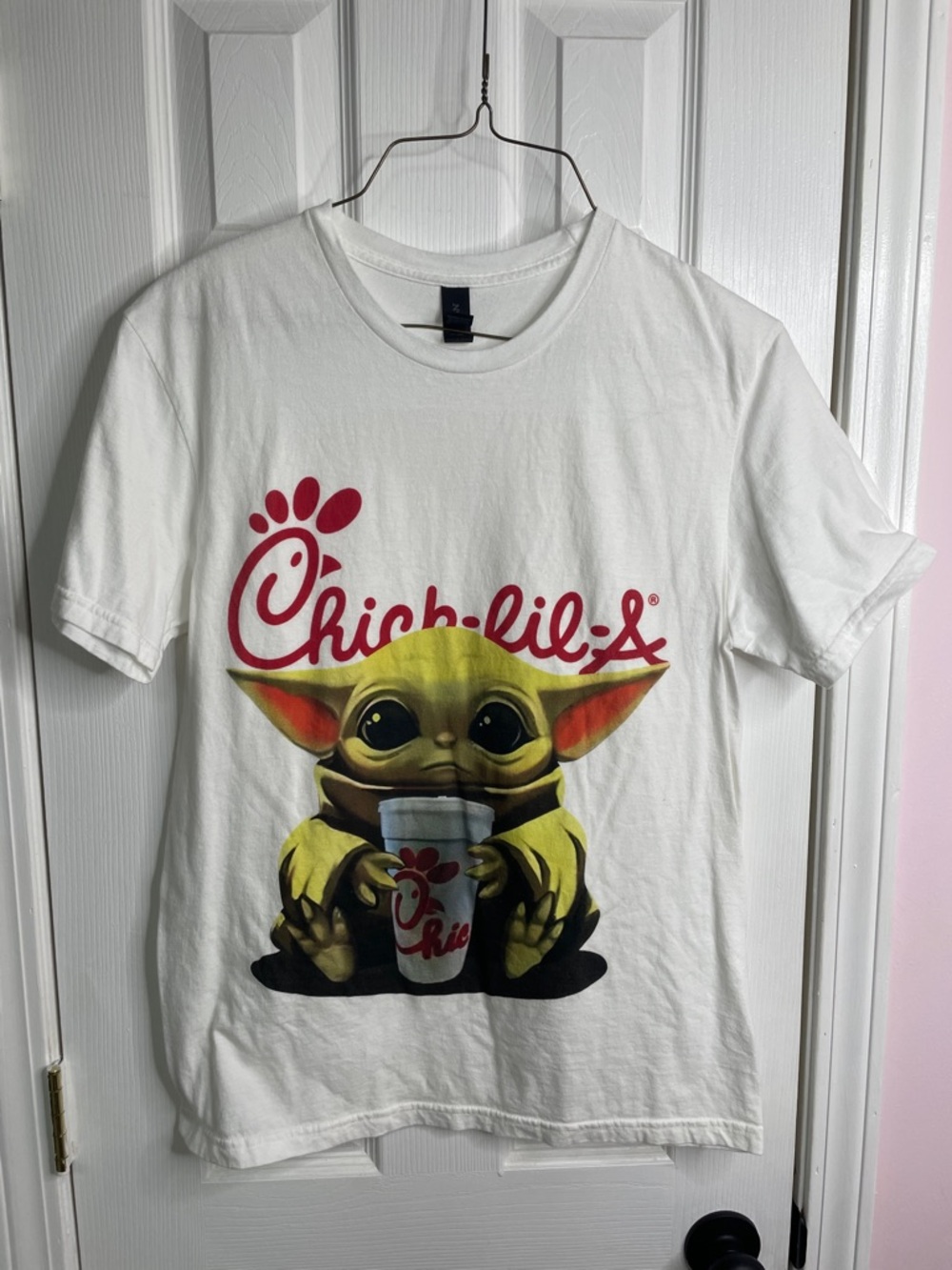 Chick-fil-a Grogu Tee Shirt White Size Medium